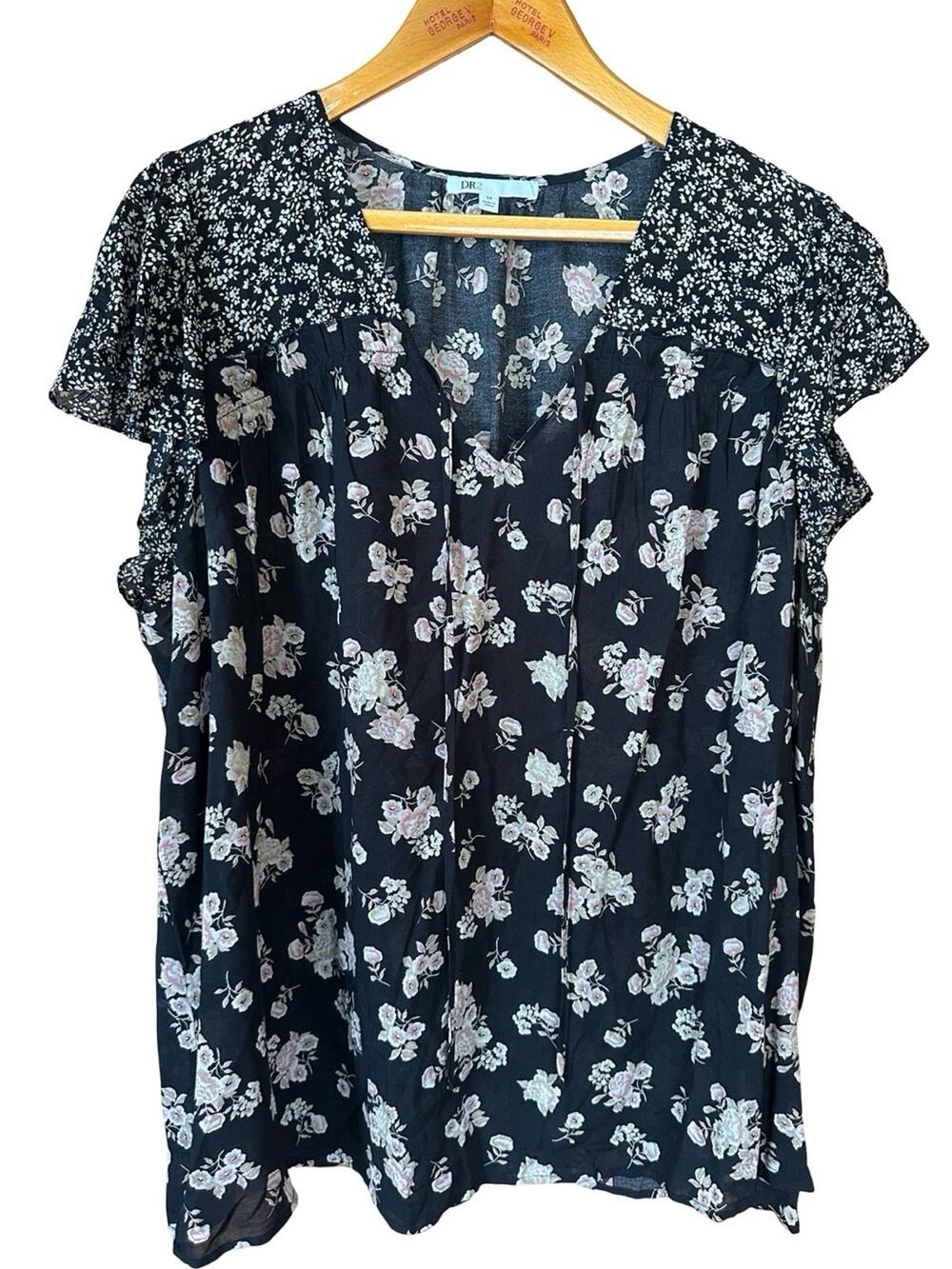 DR2 V Neck Flutter Sleeve Black Floral Lightweight Blouse 3X